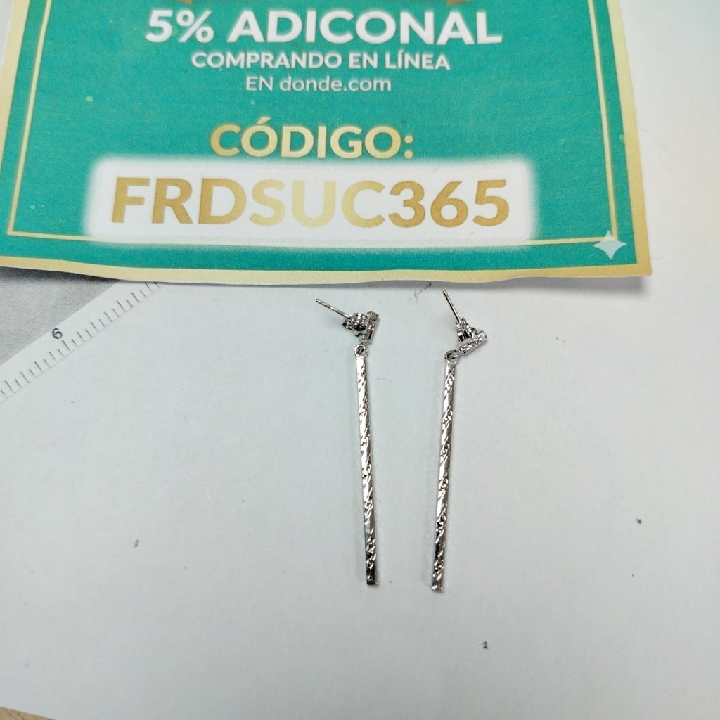 BROQUELES PAR ORO, ORO BLANCO 14 K 2 GRMS (SEMINUEVO)
