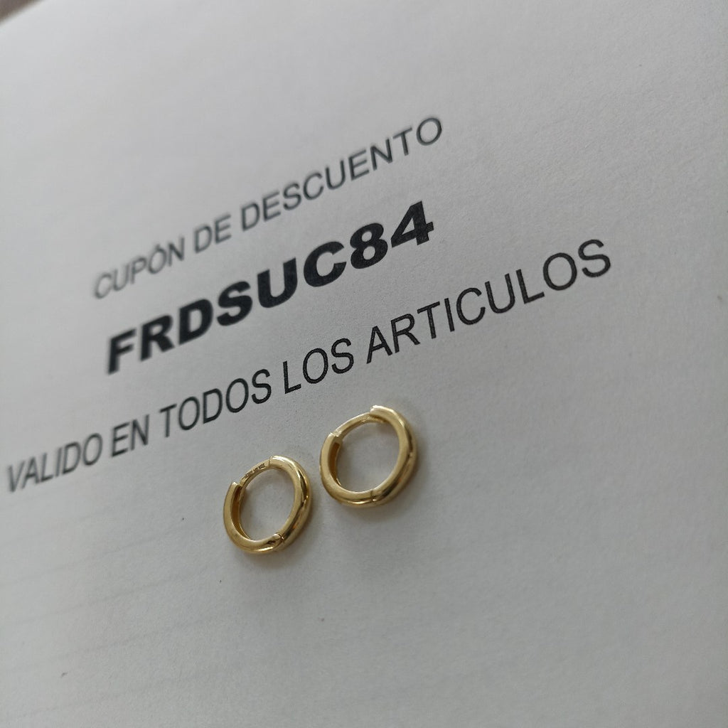ARETES HUGGIES LISAS 14K 1.4 GR (NUEVO)