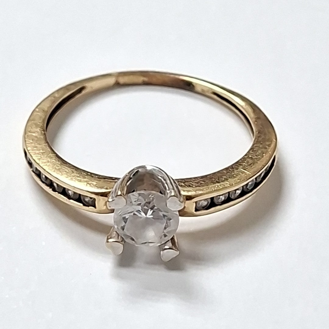 ANILLO ORO 10 K 2,70 GRMS (SEMINUEVO)