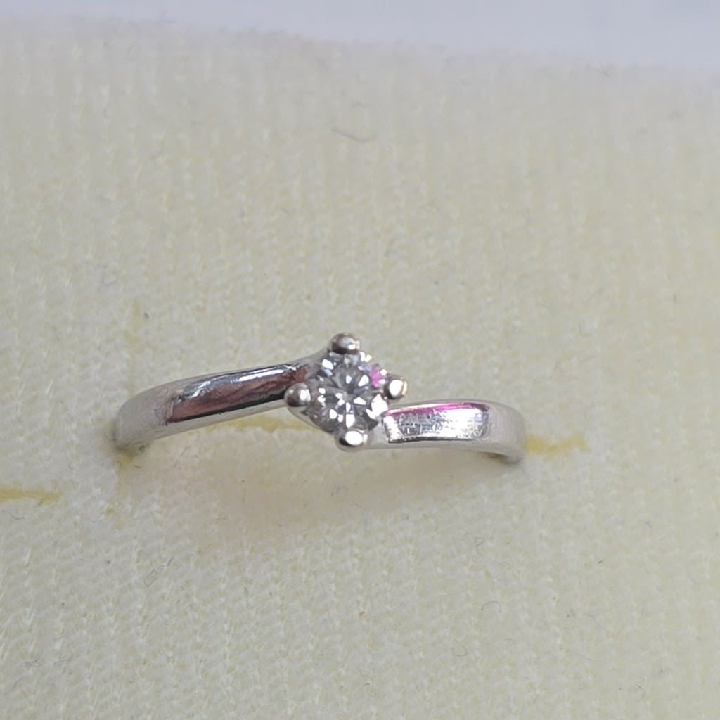 ANILLITO ORO 14 K 1.7 GRMS (SEMINUEVO)