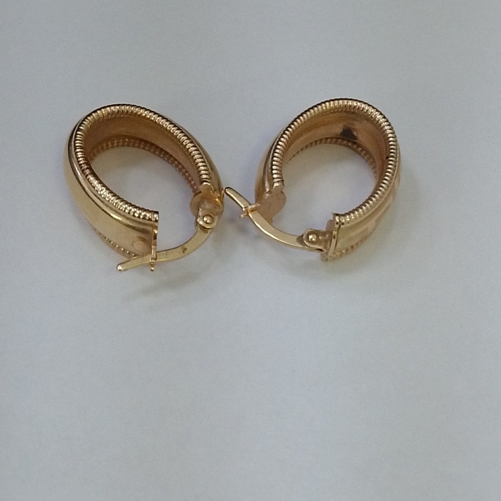 ARRACADAS PAR ORO 14 K 4.2 GRMS (SEMINUEVO)