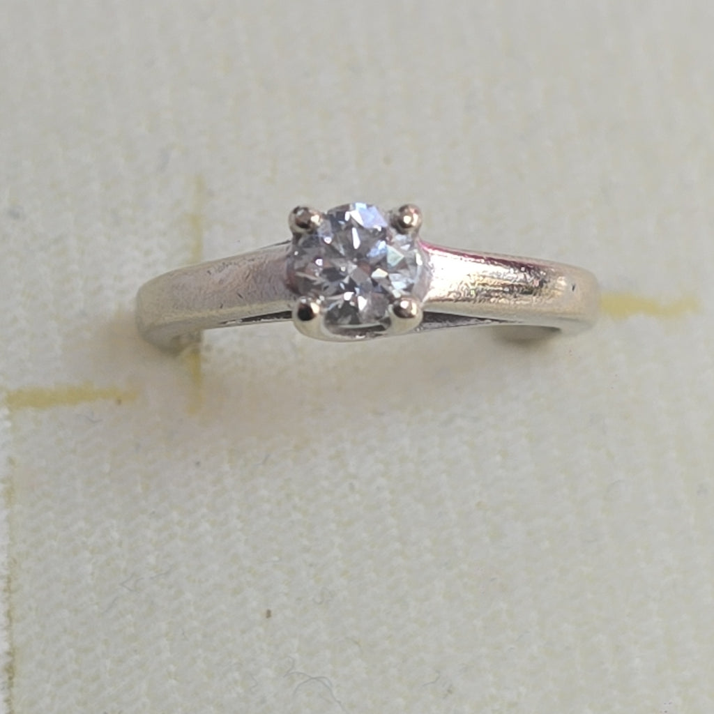 ANILLITO ORO BLANCO 14 K 3,10 GRMS (SEMINUEVO)