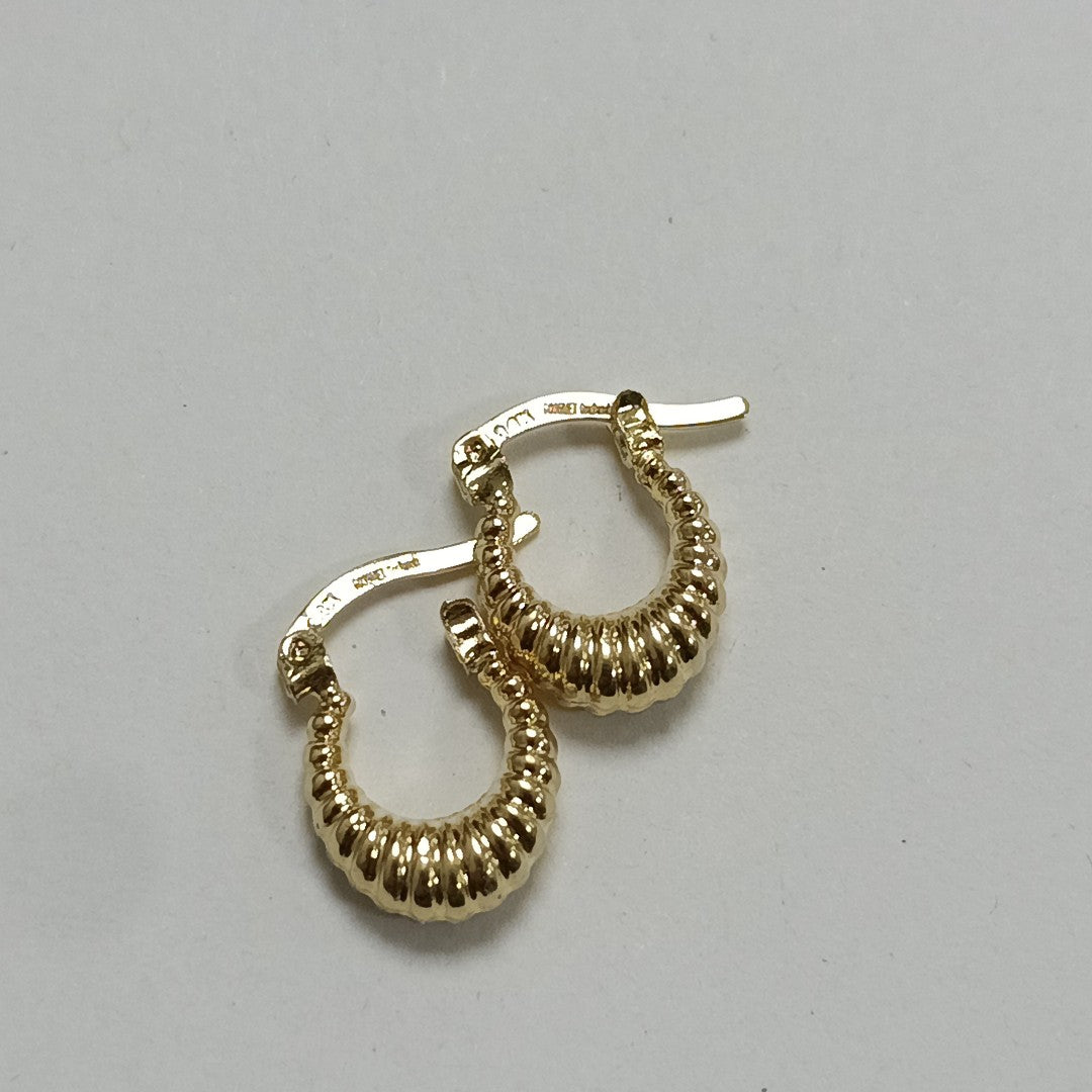 ARETES ARRACADA ESTRIADAS 14K 1.2 GR (NUEVO)