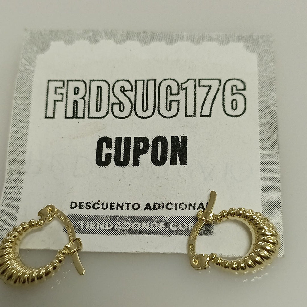 ARETES ARRACADA ESTRIADAS 14K 1.1 GR (NUEVO)