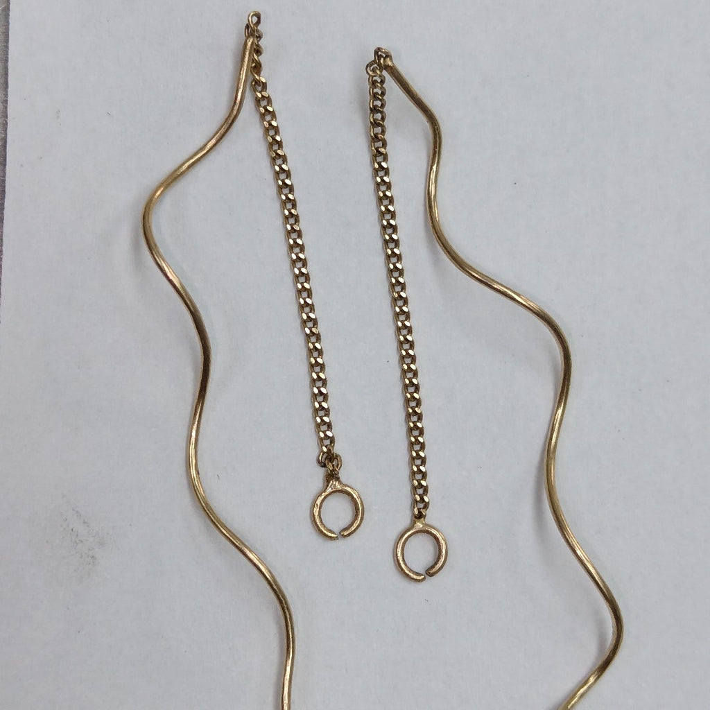 VIOLADORES PAR ORO 14 K 0.6 GRMS (SEMINUEVO)