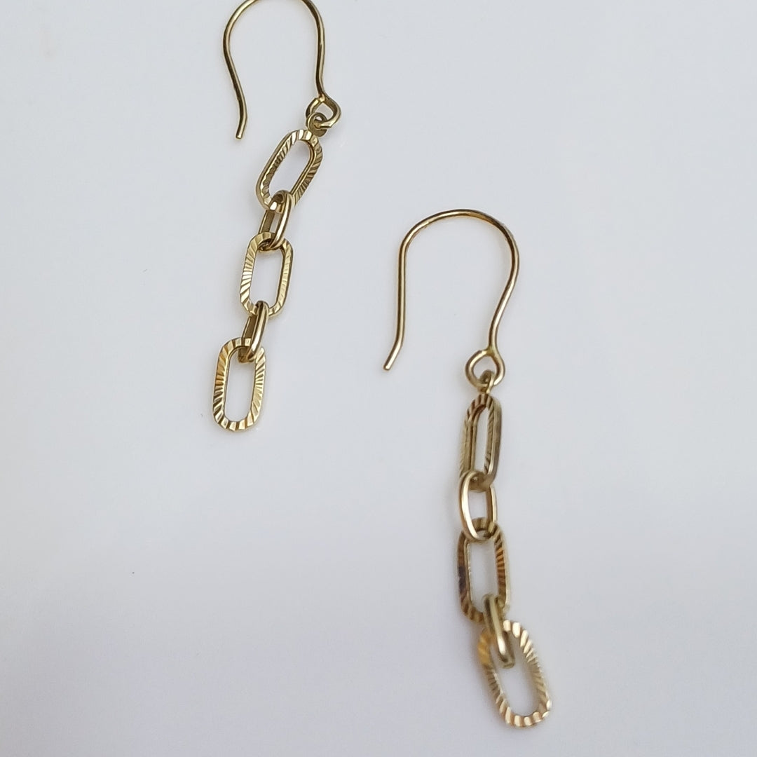 ARETES PAR ORO 14 K 1,90 GRMS (SEMINUEVO)