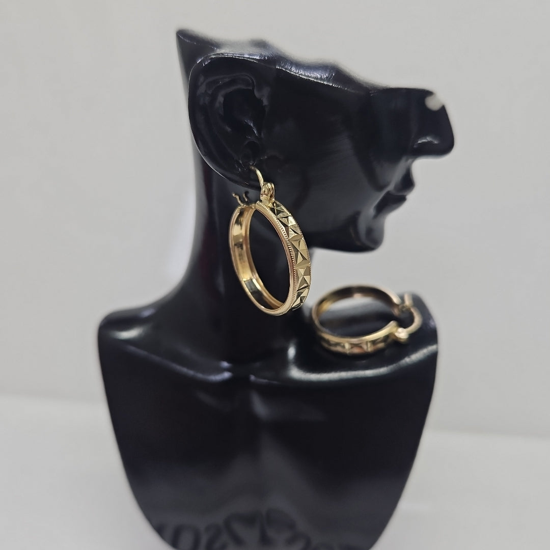 ARETES ARRACADAS LABRADAS 10K 2.4 GR (NUEVO)