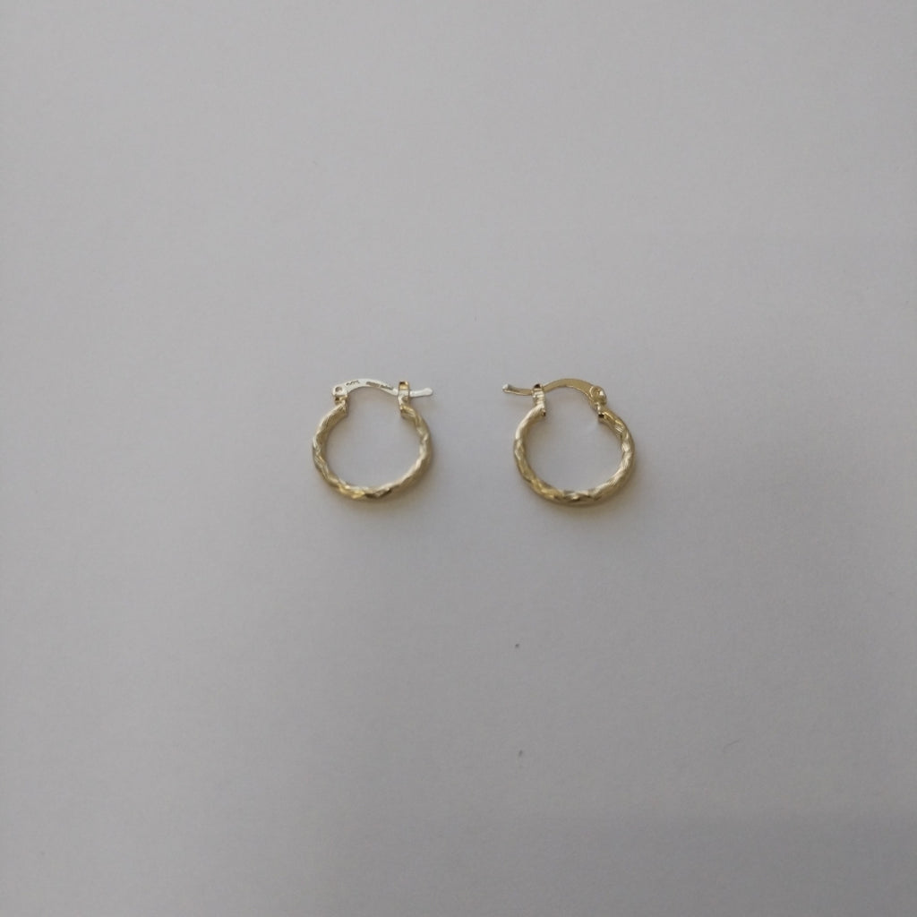 ARETES ARRACADAS TRENZADAS 14K 18 1.6 GR (NUEVO)