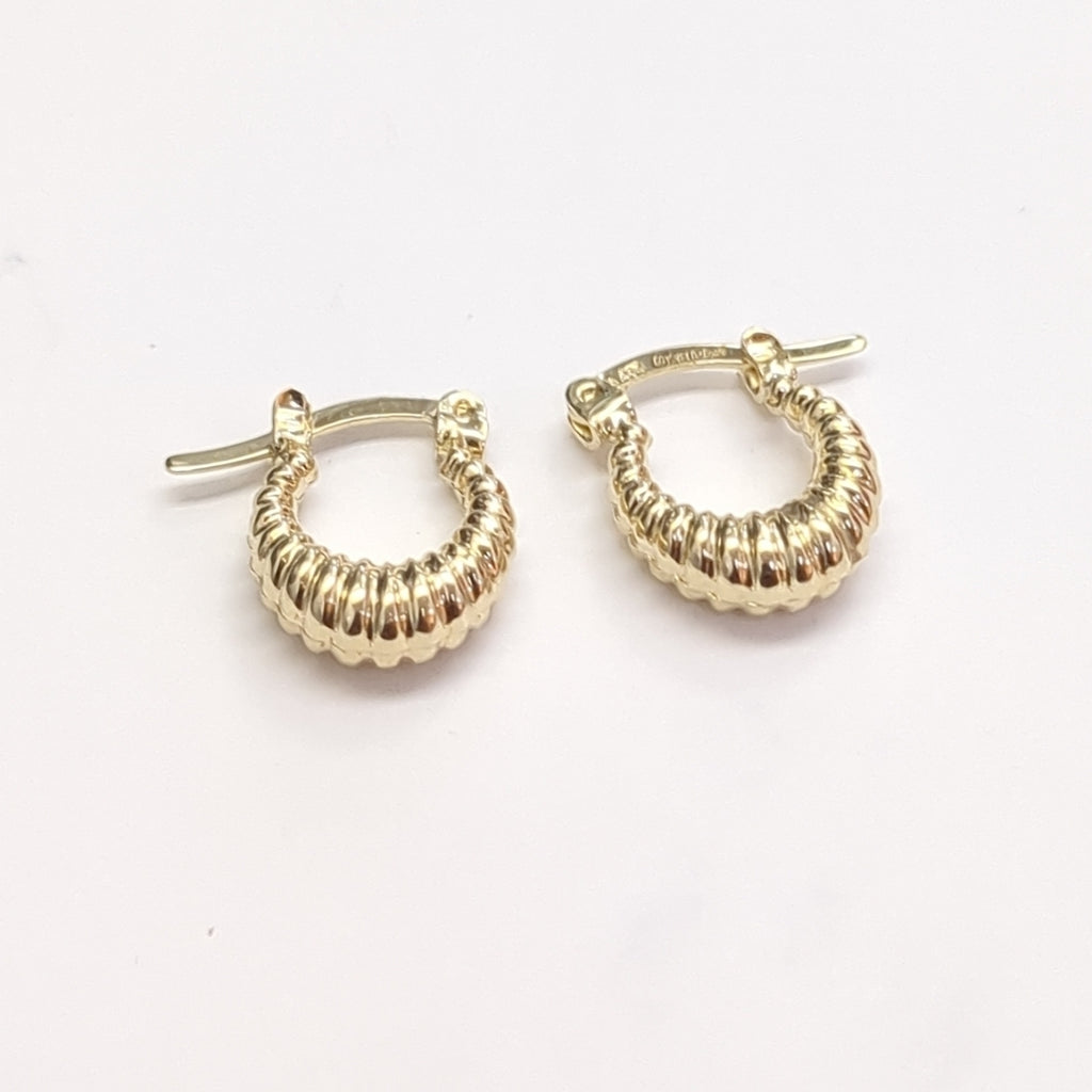 ARETES ARRACADA ESTRIADAS 14K 1.1 GR (NUEVO)