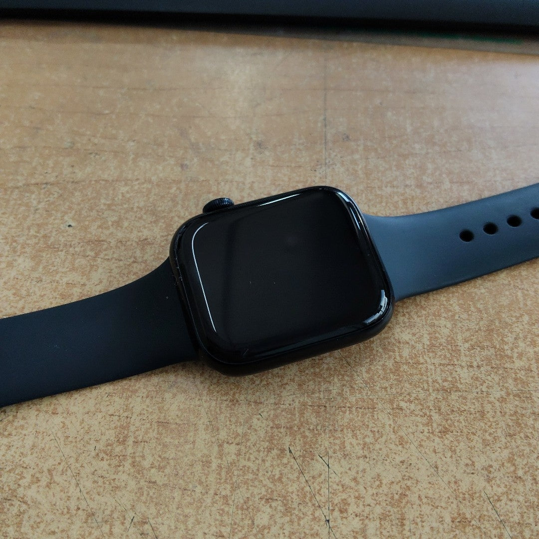 SMARTWATCH APPLE SERIES 7 NIKE ALUMINIO A2474 45 MM GPS (SEMINUEVO)