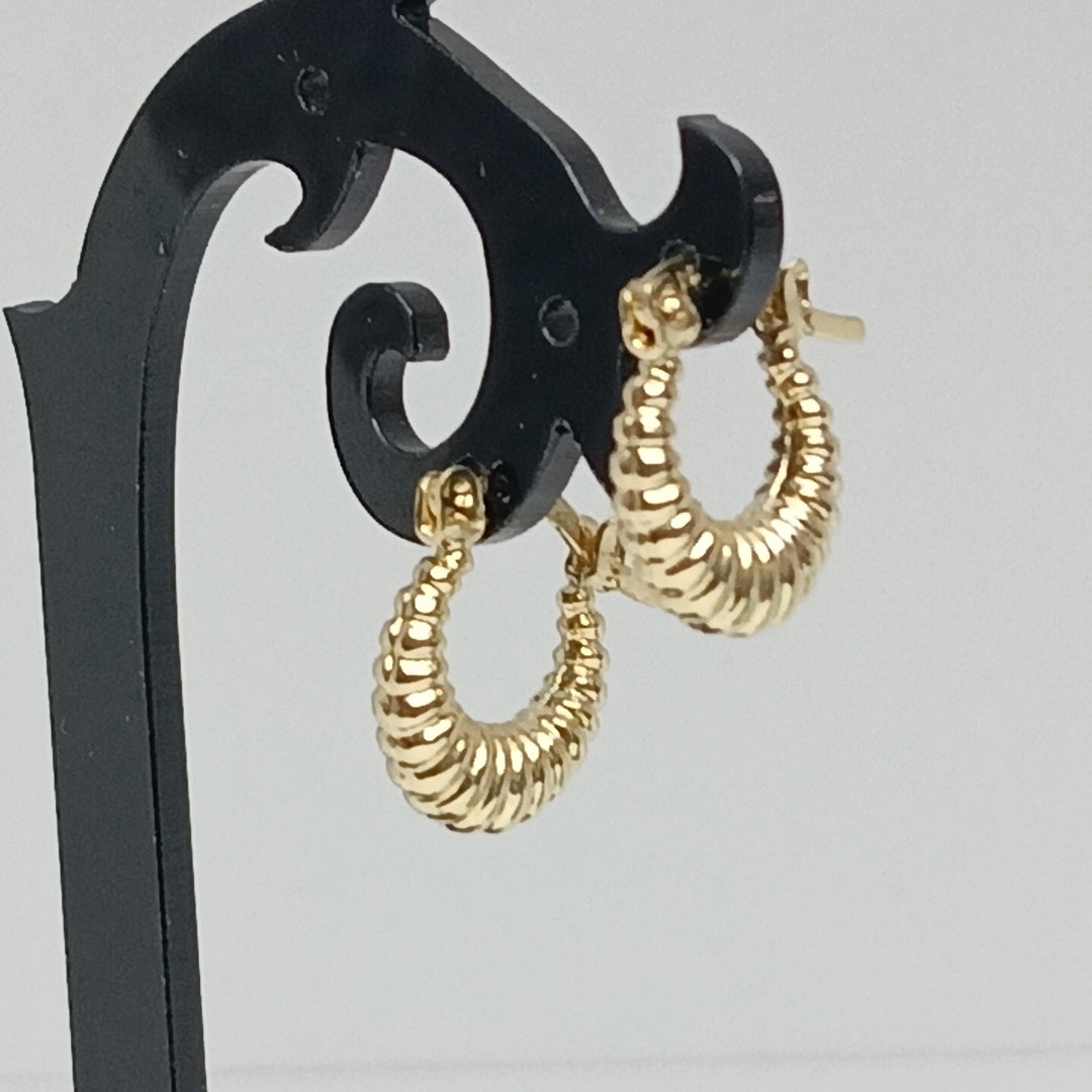 ARETES ARRACADA ESTRIADAS 14K 1.1 GR (NUEVO)