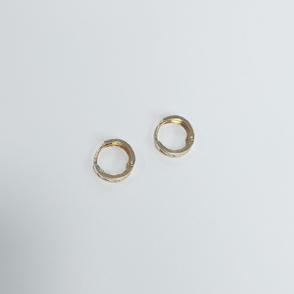 ARETES ARRACADAS C CIRCONIAS 10K 1.2 GR (NUEVO)