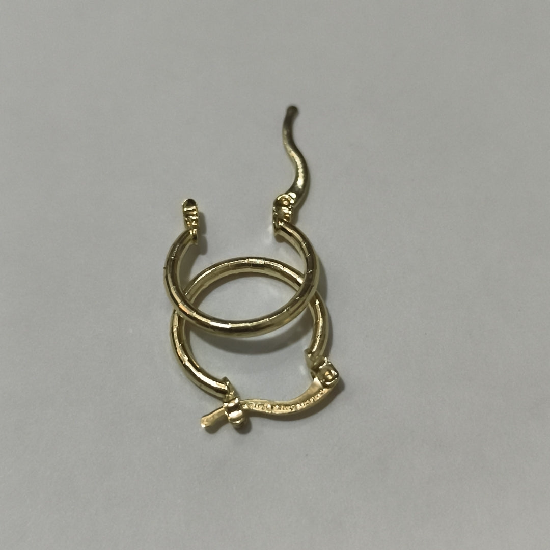 ARETES ARRACADAS ESTRIADAS 14K 1.4 GR (NUEVO)