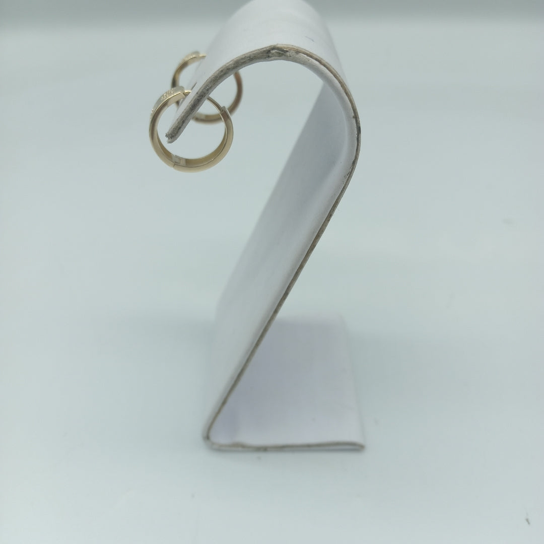 ARETES TEJIDO HUGGIES CON CIRCONIAS 14K 3 GR (NUEVO)