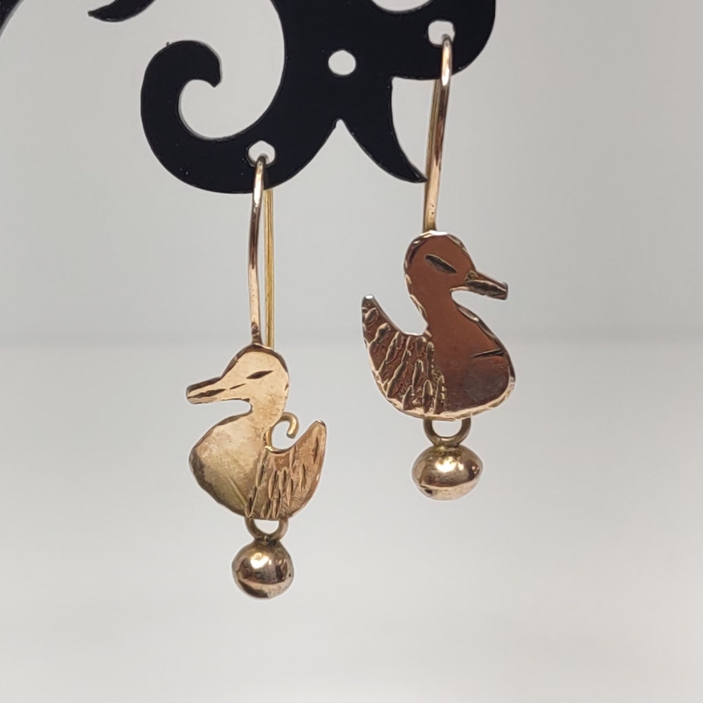 ARETES PAR ORO 10 K 1.6 GRMS (SEMINUEVO)