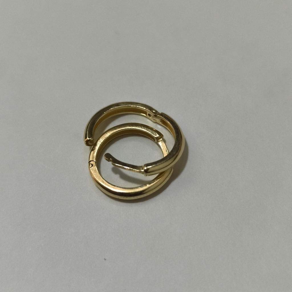 ARETES HUGGIES LISAS 14K 1.5 GR (NUEVO)