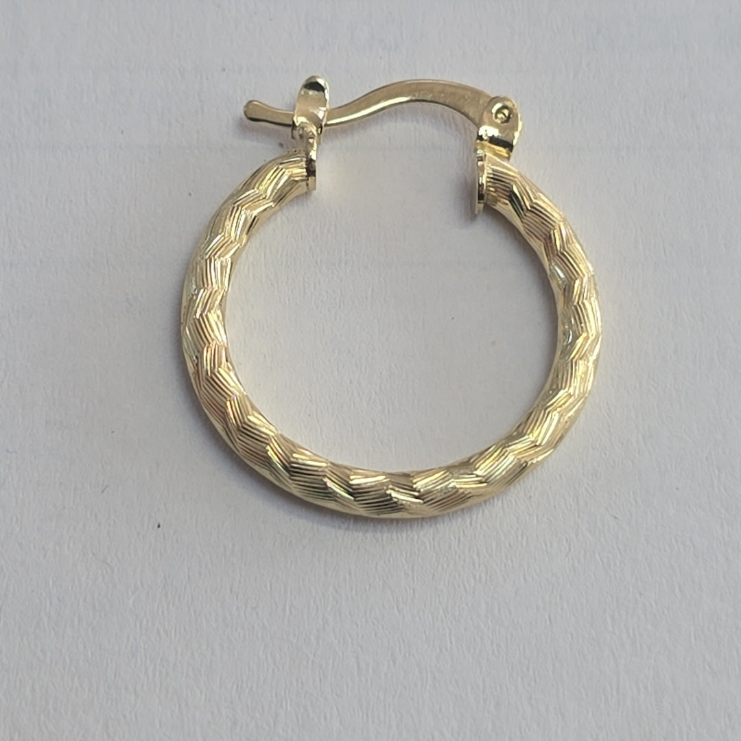 ARETES ARRACADAS LABRADAS 14K 2 GR (NUEVO)