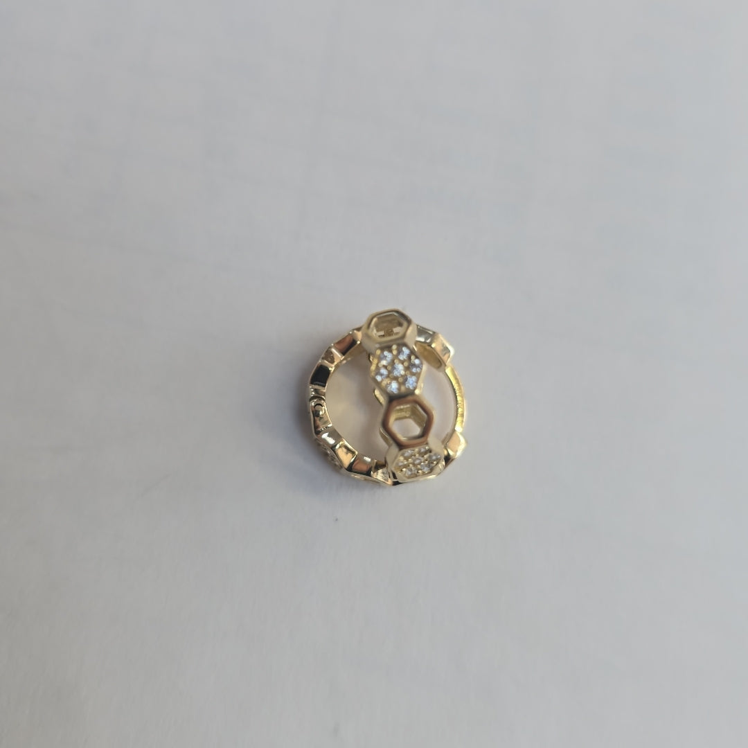 ARETES HUGGIES HEXAGONALES C CIRCONIAS 14K 2.6 GR (NUEVO)