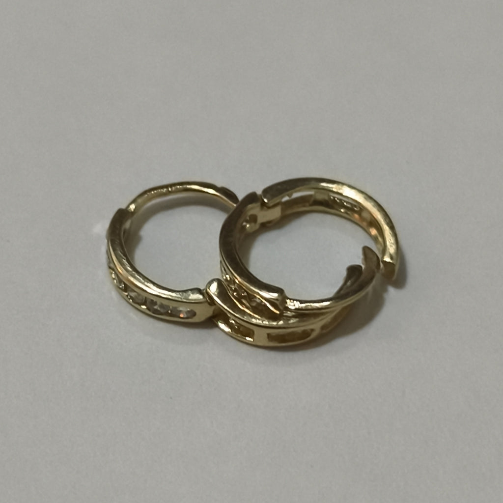 ARETES ARRACADA C CIRCONIAS 14K 1.1 GR (NUEVO)
