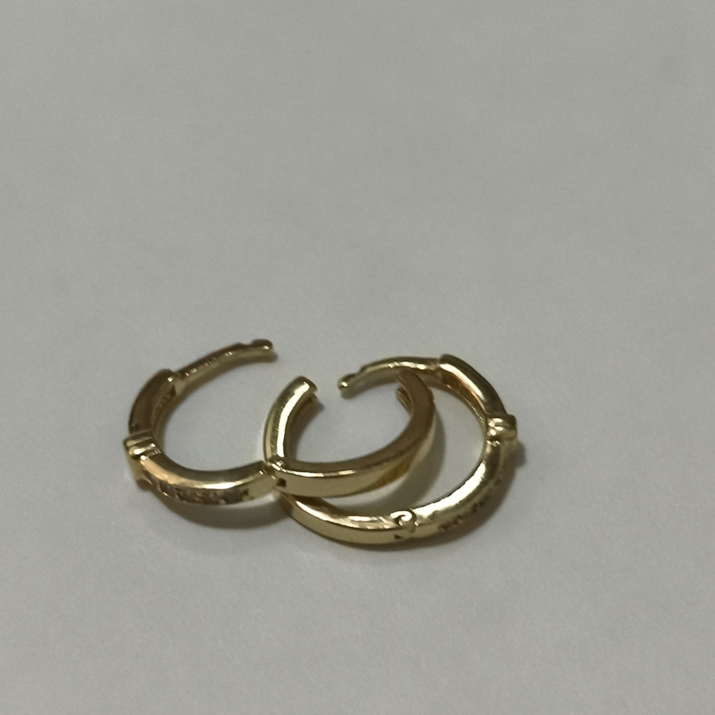 ARETES HUGGIES C CIRCONIA 14K 1.8 GR (NUEVO)