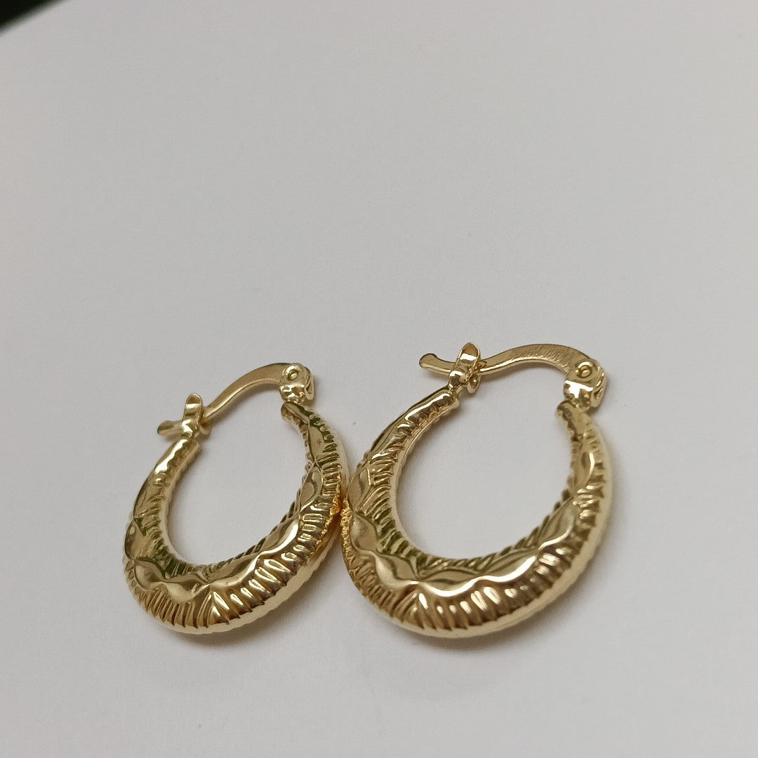 ARETES ARRACADAS HUECAS 14K 1.8 GR (NUEVO)