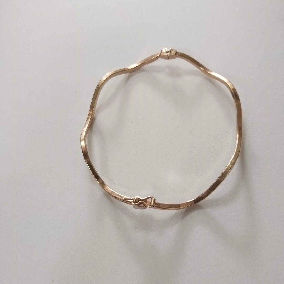 PULSERA RIGIDA ORO 14 K 3.2 GRMS (SEMINUEVO)