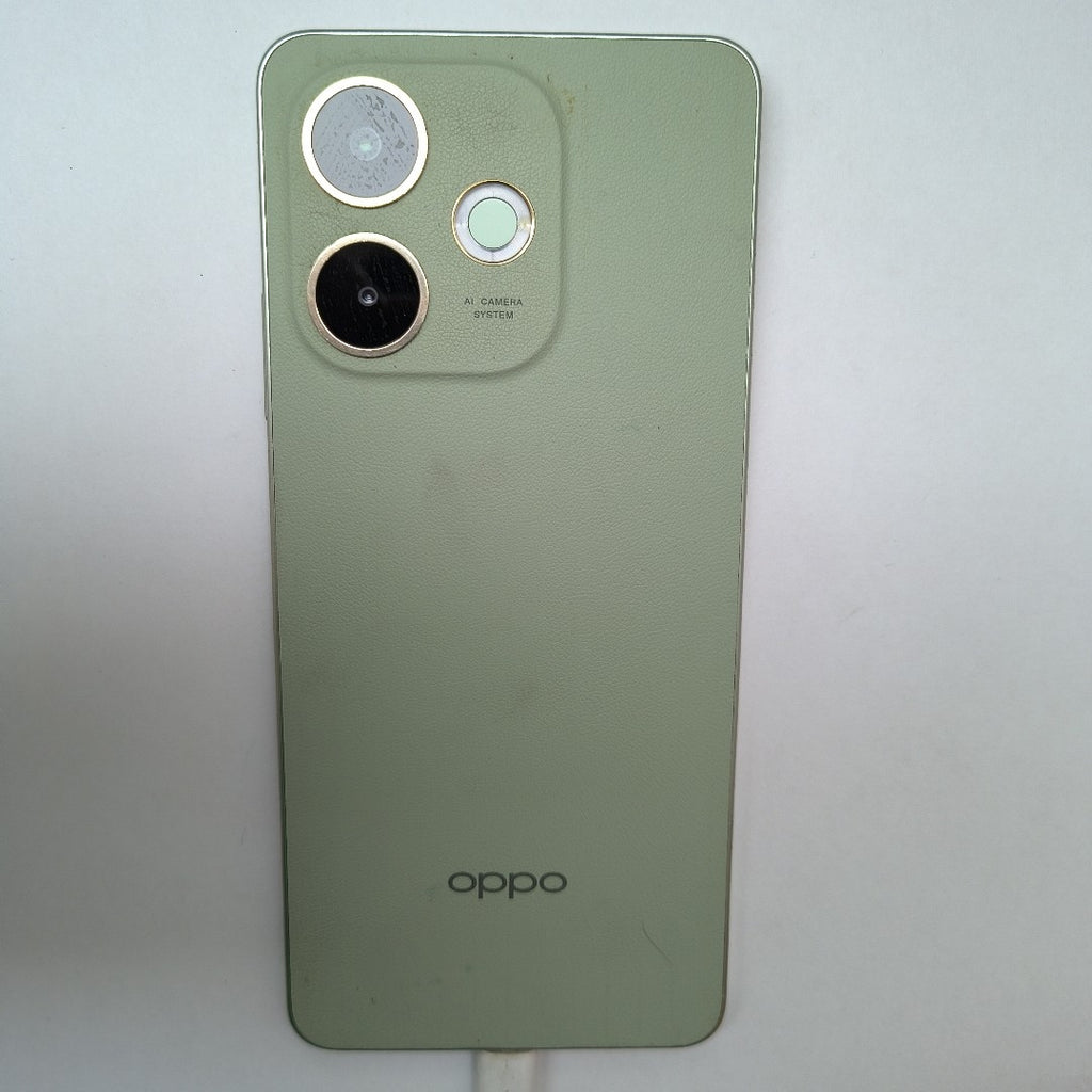 CELULAR OPPO A5 PRO CPH2711 (2025) 256 GB 8 GB RAM (SEMINUEVO)