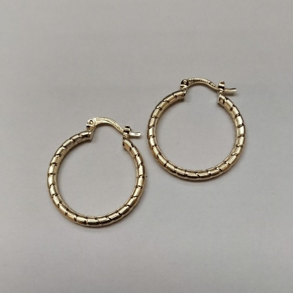 ARETES ARRACADAS LABRADAS 14K 3.2 GR (NUEVO)