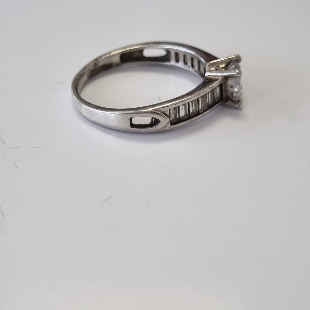 ANILLITO PLATA 3 GRMS (SEMINUEVO)