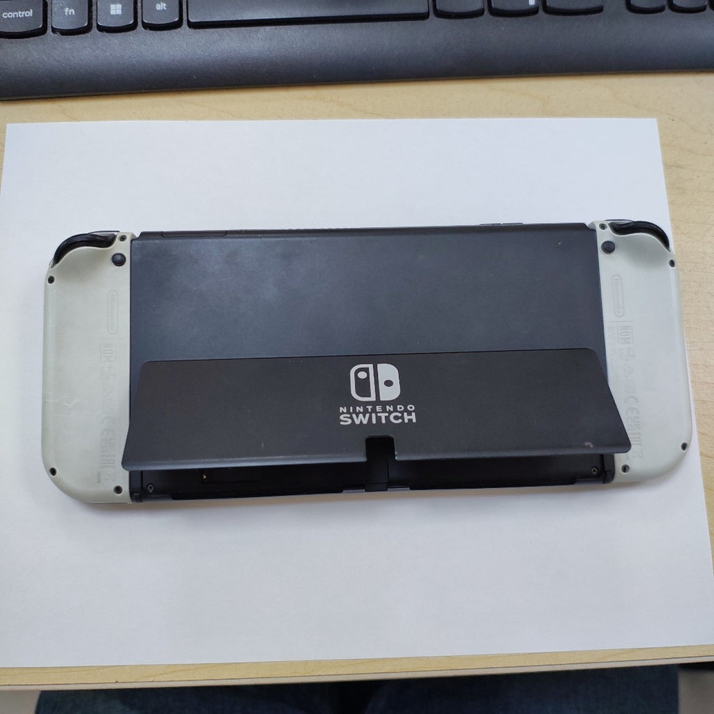 CONSOLA DE VIDEOJUEGO NINTENDO SWITCH OLED 64 GB (SEMINUEVO)
