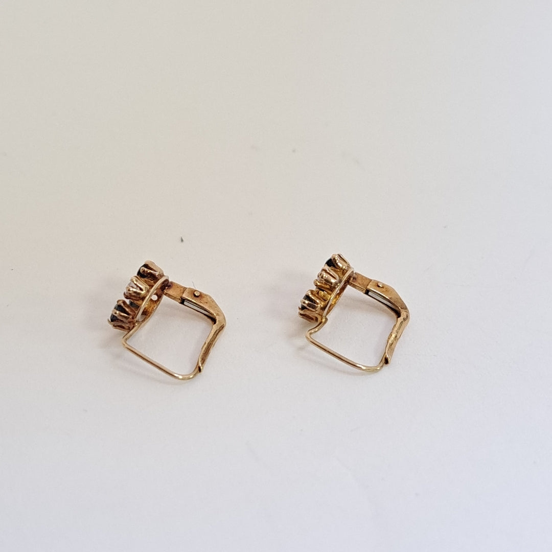 ARETES PAR ORO 10 K 1.2 GRMS (SEMINUEVO)