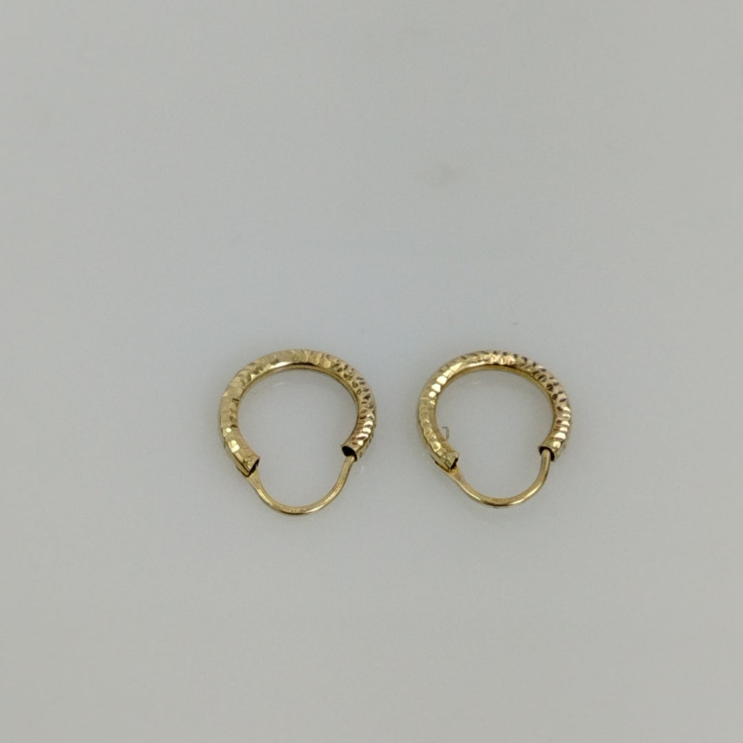 ARRACADAS PAR ORO 10 K 1.2 GRMS (SEMINUEVO)