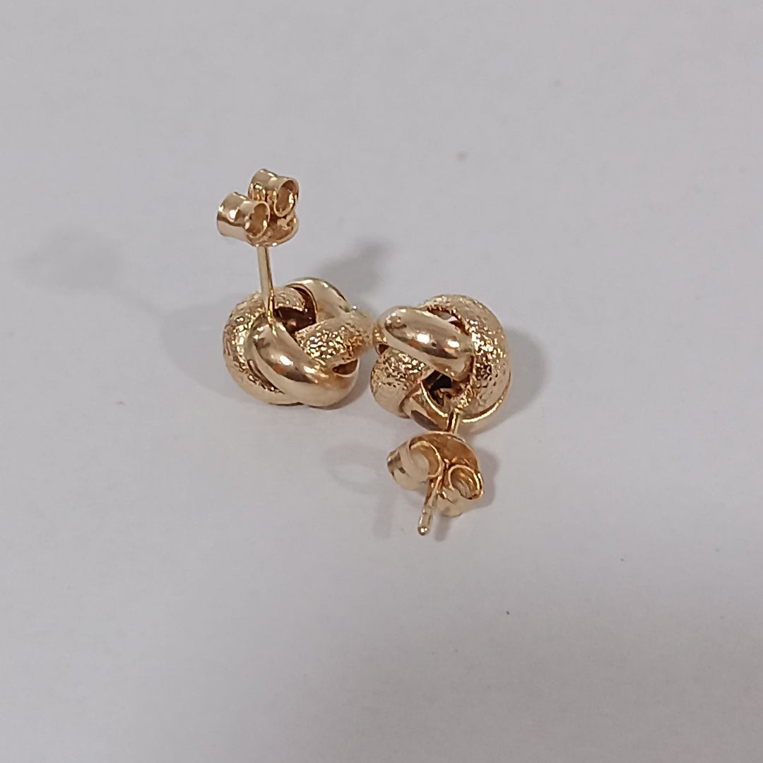 BROQUELES PAR ORO 14 K 1.6 GRMS (SEMINUEVO)