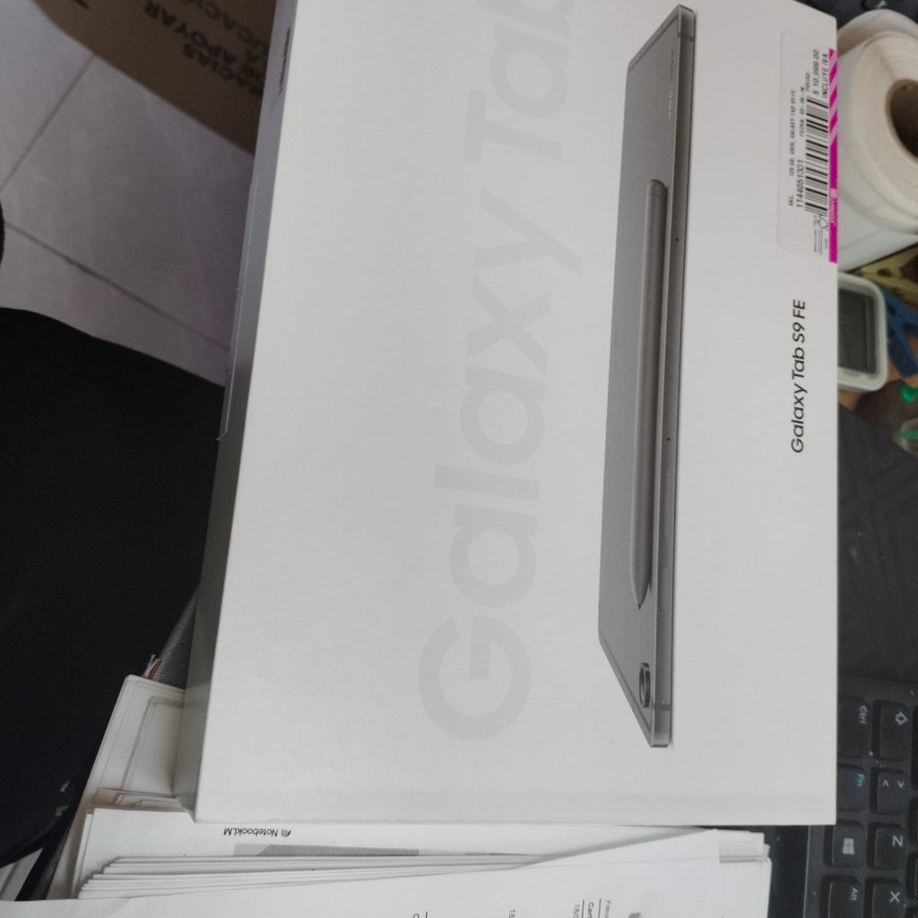 TABLETA SAMSUNG GALAXY TAB S9 FE SM-X510 (2023) 128 GB 6 GB RAM (SEMINUEVO)
