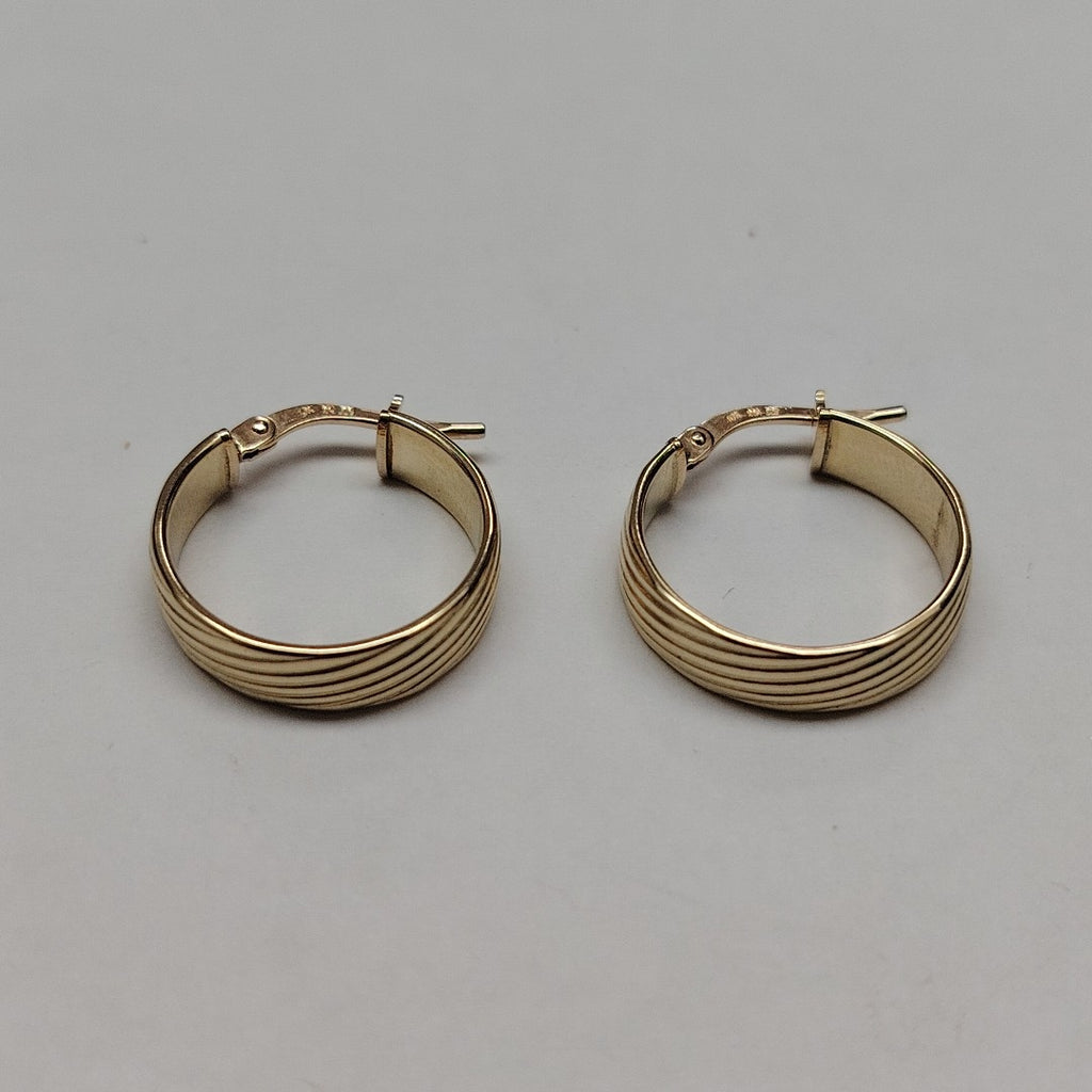 ARRACADAS PAR ORO 10 K 1.5 GRMS (SEMINUEVO)