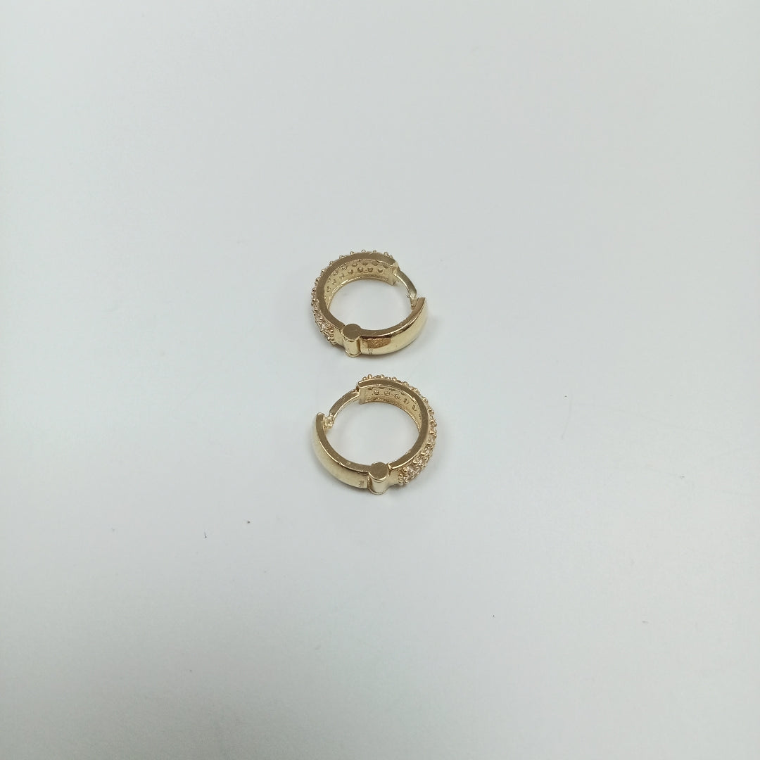 ARETES HUGGIE CON CIRCONIAS 14K 2.1 GR (NUEVO)