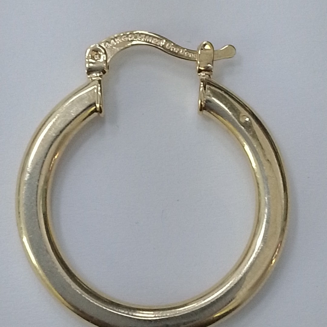 ARETES TEJIDO ARRACADA LISA 14K 2.1 GR (NUEVO)