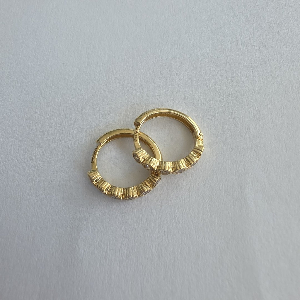 ARETES ARRACADA C CIRCONIAS 14K 2 GR (NUEVO)