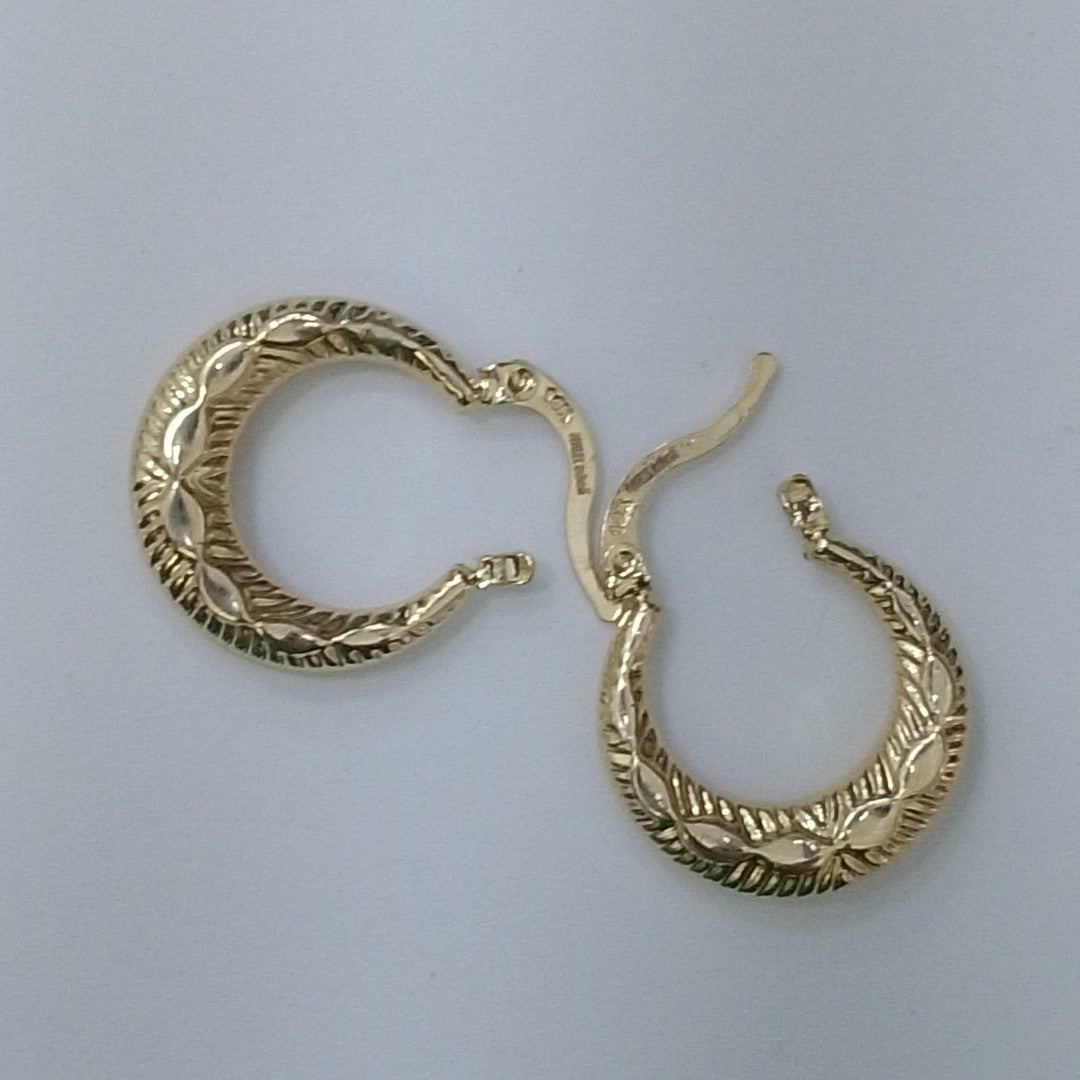 ARETES ARRACADAS HUECAS 14K 1.9 GR (NUEVO)