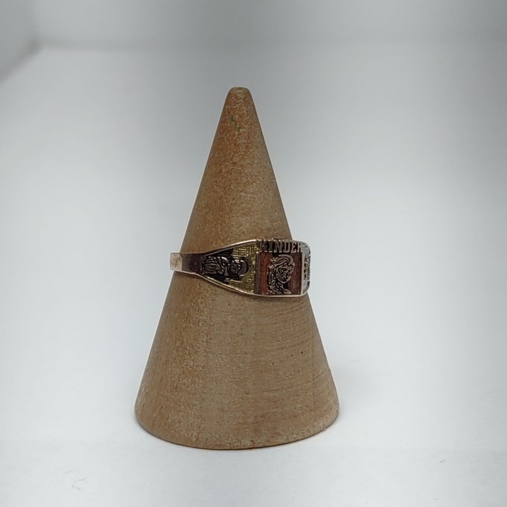 ANILLO DE GRADUACIÓN ORO 8 K 0.8 GRMS (SEMINUEVO)