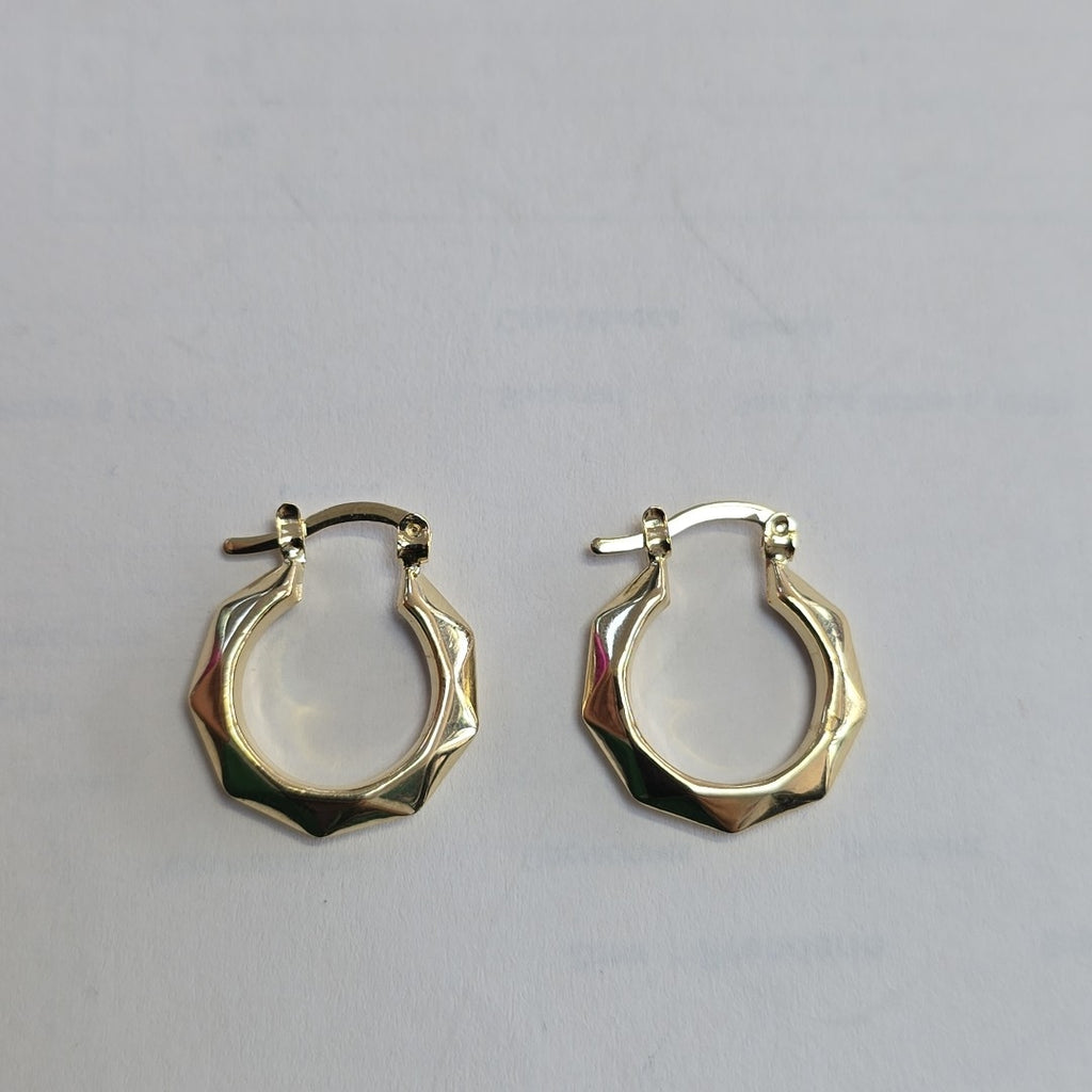 ARETES TEJIDO ARRACADAS FACETADAS 14K 1.8 GR (NUEVO)