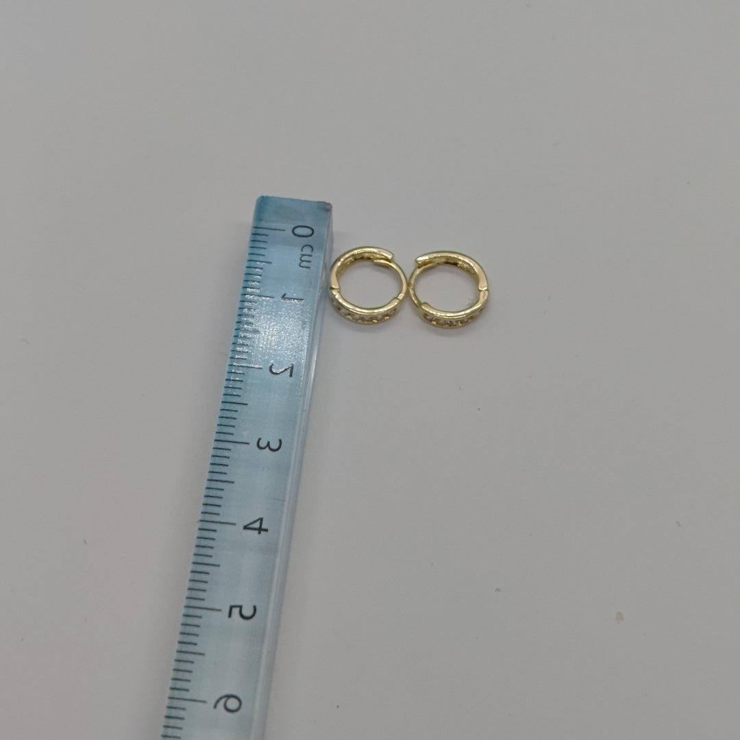 ARETES ARRACADA C CIRCONIAS 14K 1.2 GR (NUEVO)