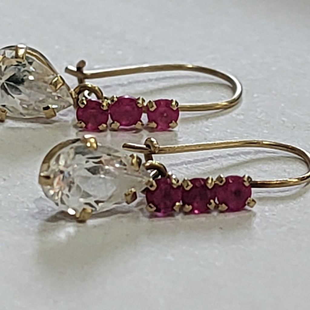 ARETES PAR ORO 10 K 1.4 GRMS (SEMINUEVO)