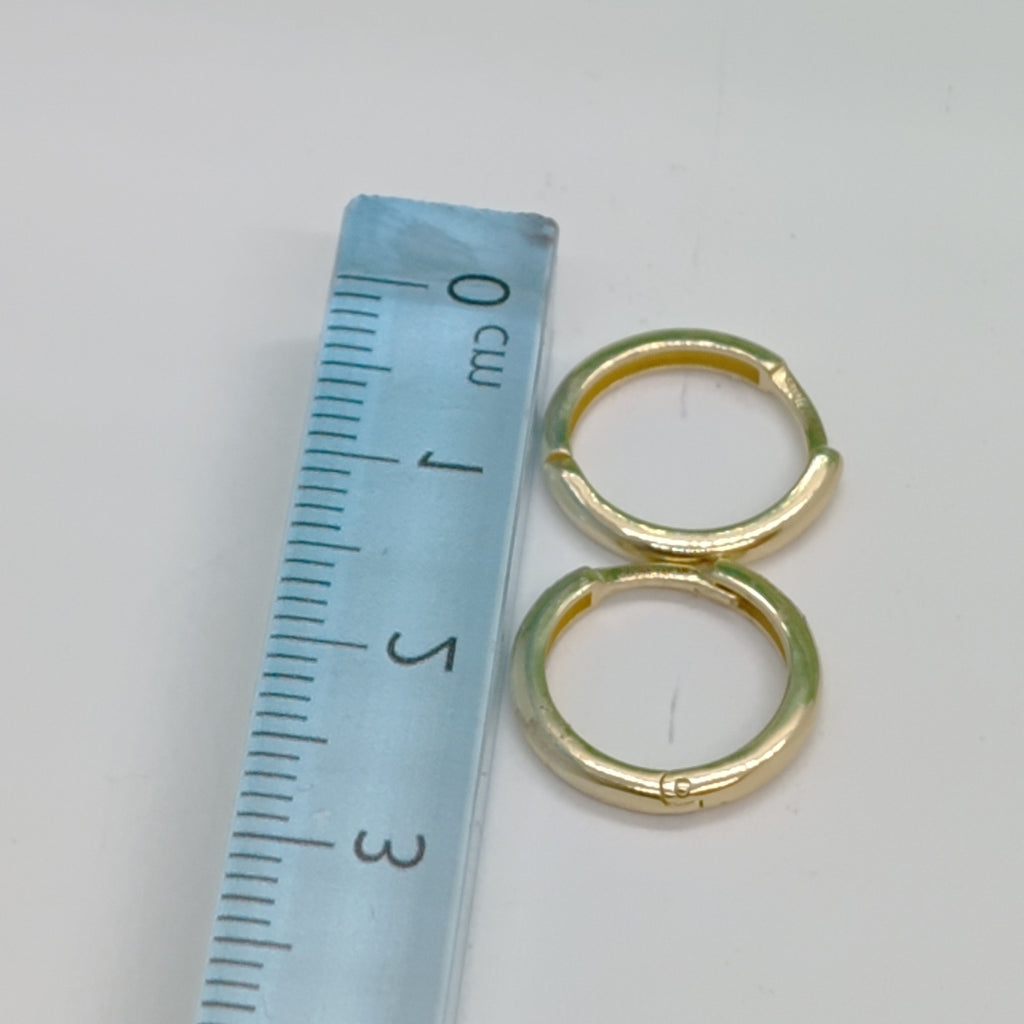 ARETES HUGGIES LISAS 14K 1.5 GR (NUEVO)