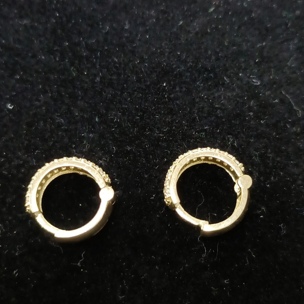 ARETES HUGGIE CON CIRCONIAS 14K 2 GR (NUEVO)