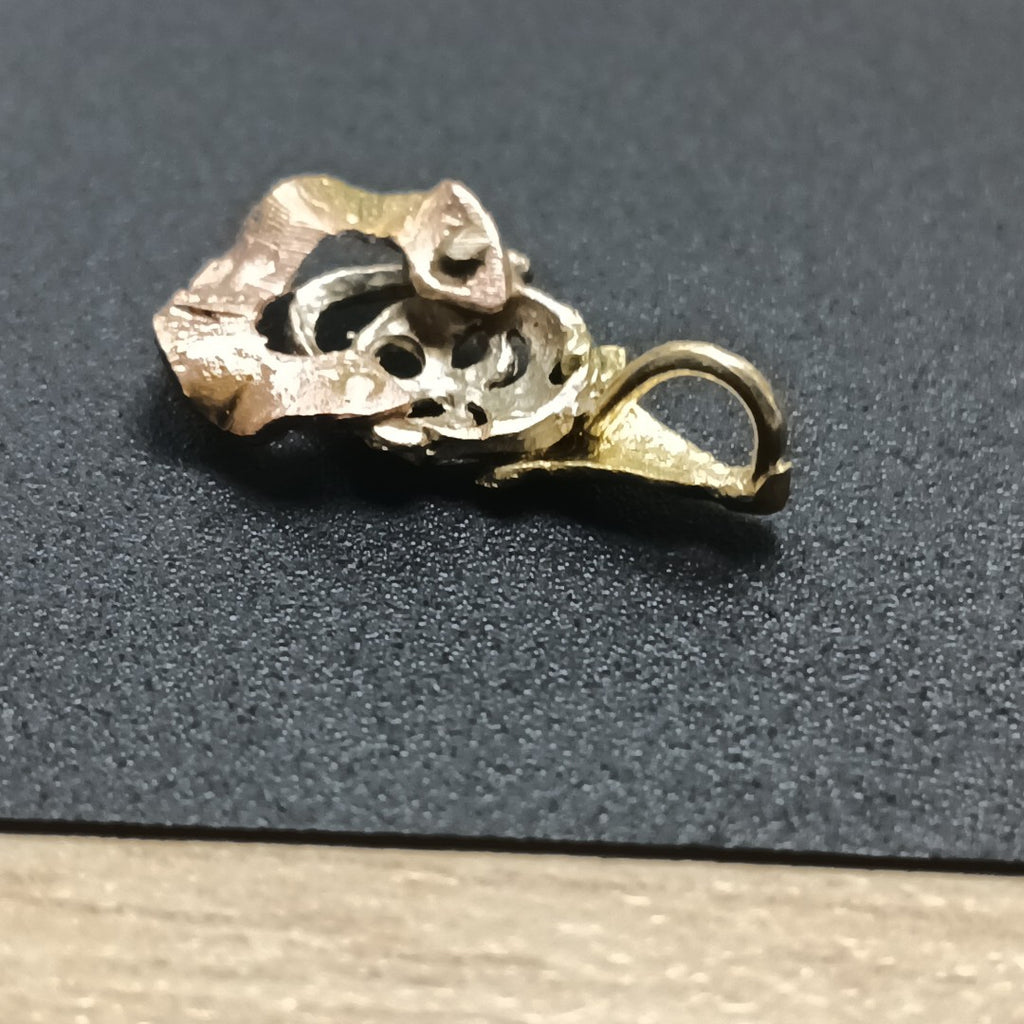 DIJE ORO 14 K 1.1 GRMS (SEMINUEVO)