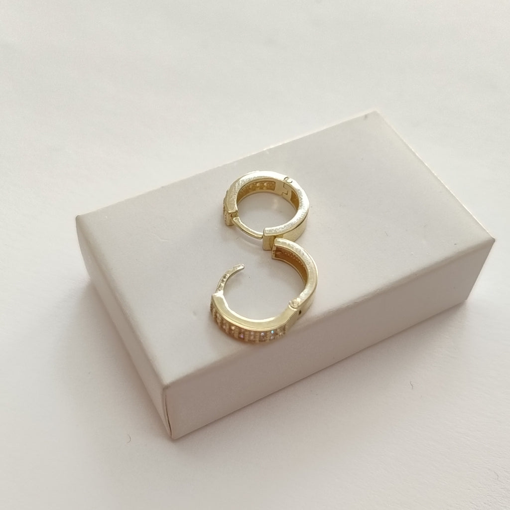ARETES HUGGIES C CIRCONIAS 14K 2.2 GR (NUEVO)