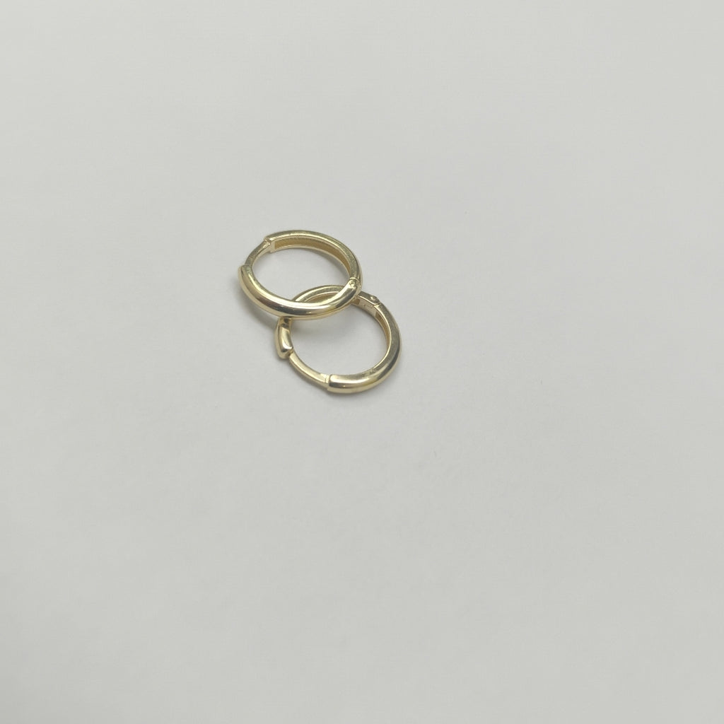 ARETES HUGGIES LISAS 14K 1.5 GR (NUEVO)