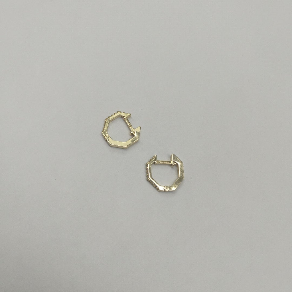 ARETES HUGGIES C CIRCONIAS 14K 1.7 GR (NUEVO)