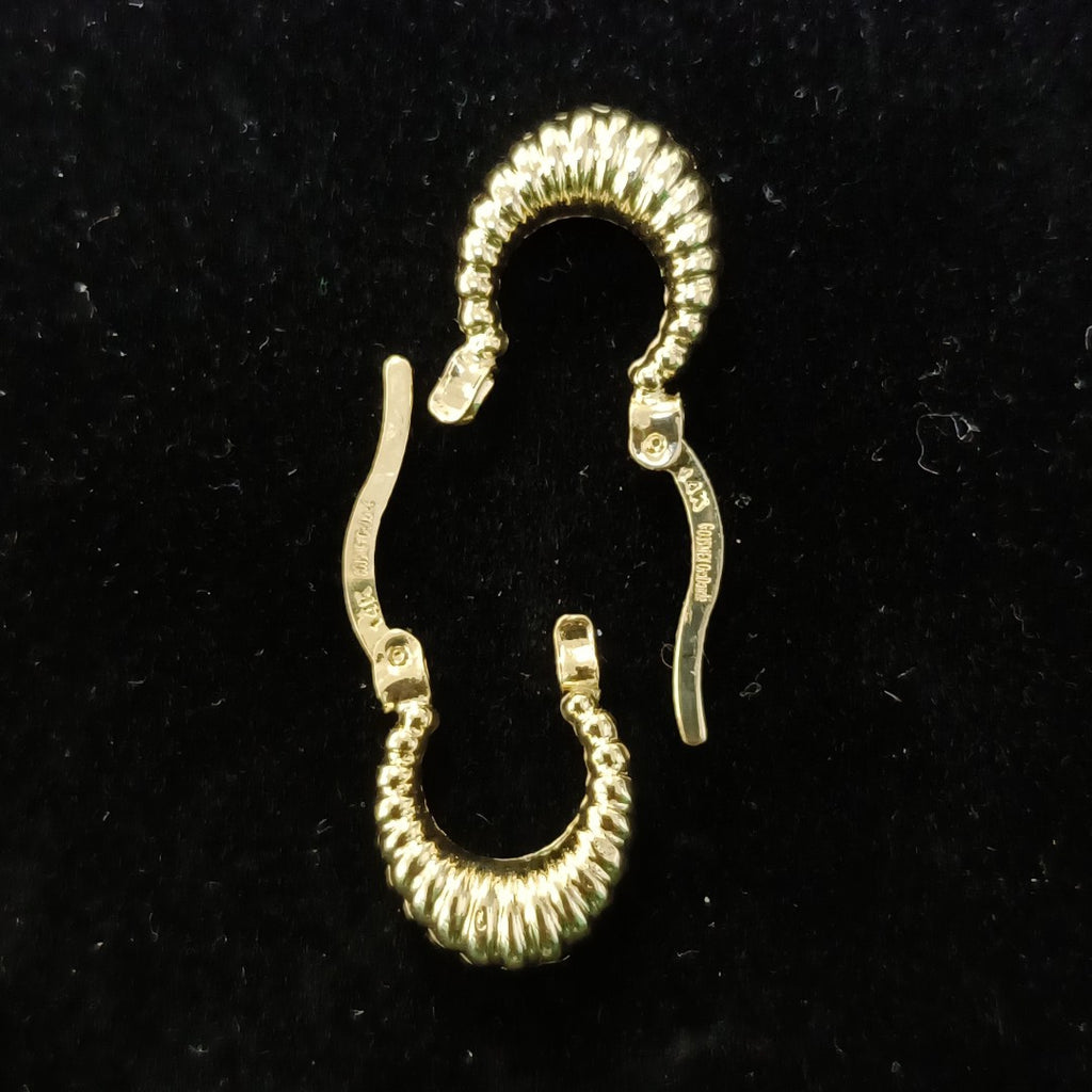 ARETES ARRACADA ESTRIADAS 14K 1.1 GR (NUEVO)